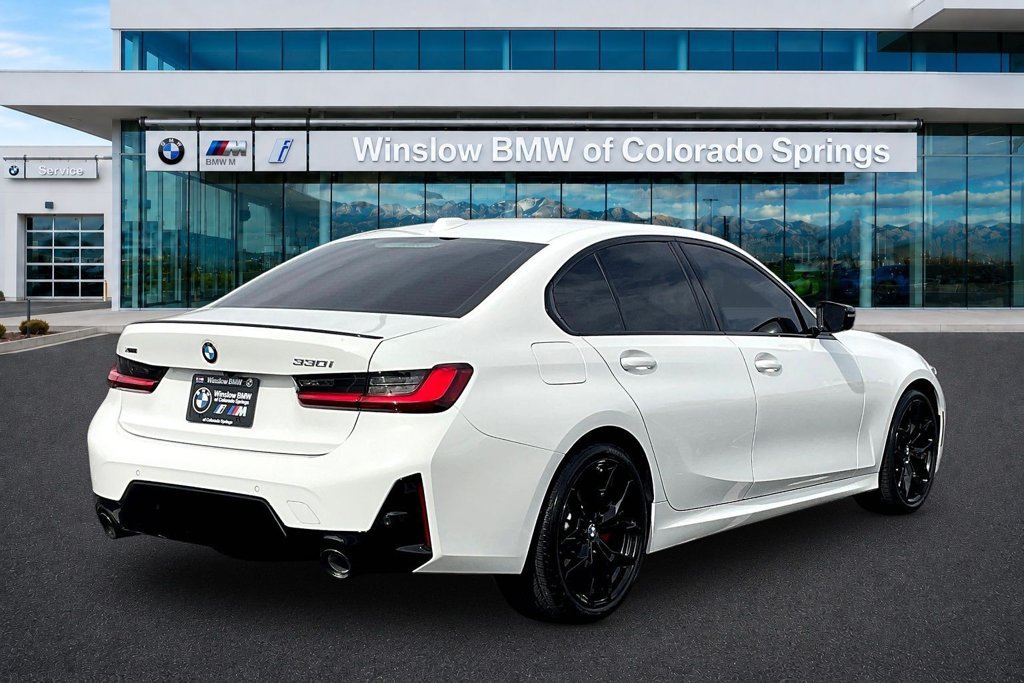 Certified 2026 BMW 330i xDrive Sedan w/ M Sport Package AWD/4WD image 6