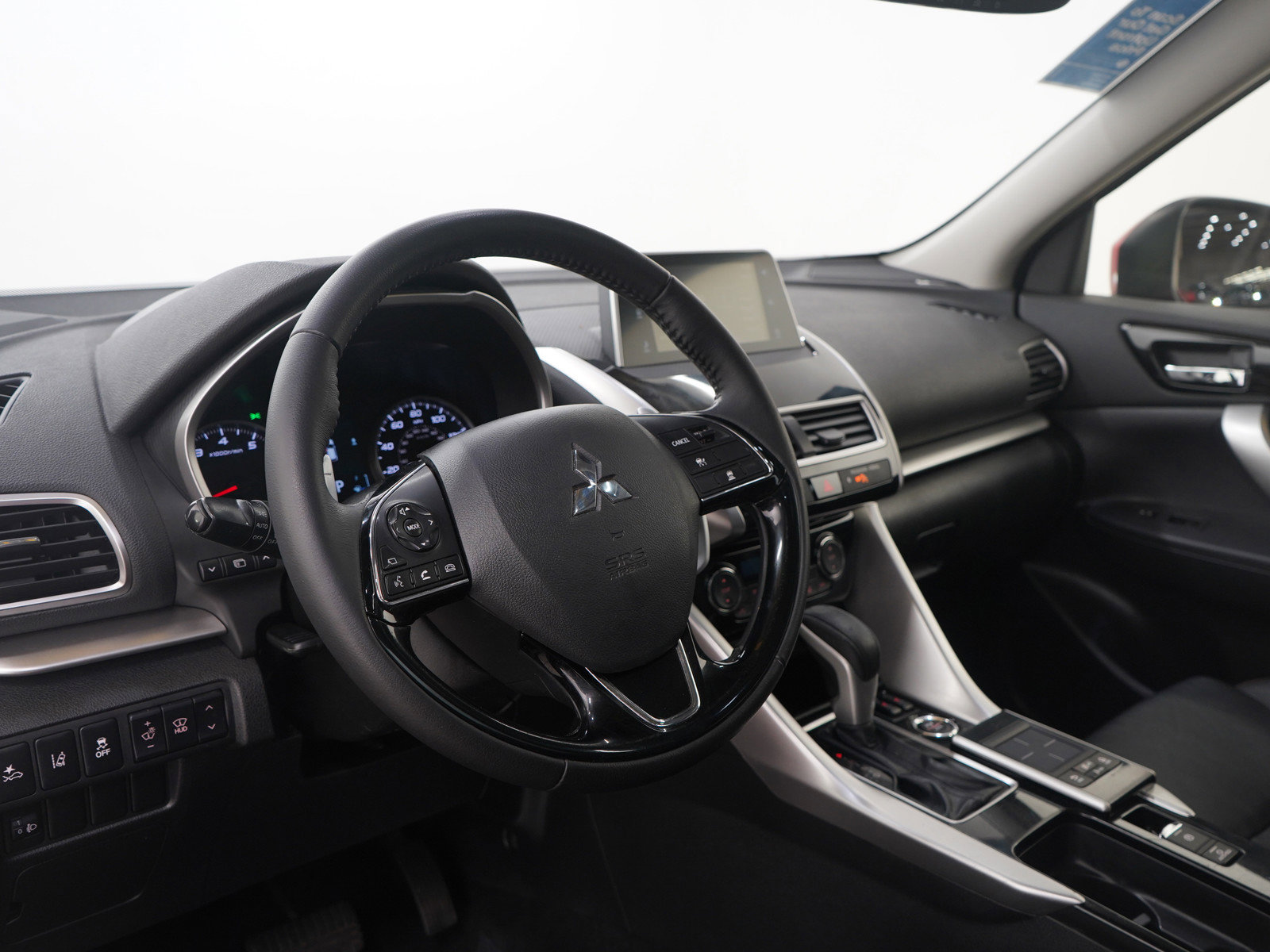 Used 2019 Mitsubishi Eclipse Cross SEL image 25