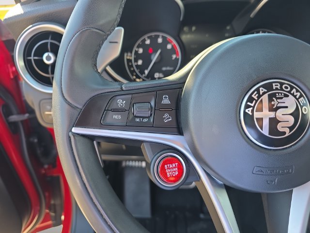 Used 2018 Alfa Romeo Stelvio Sport w/ Quick Order Package 22J Sport AWD/4WD image 20