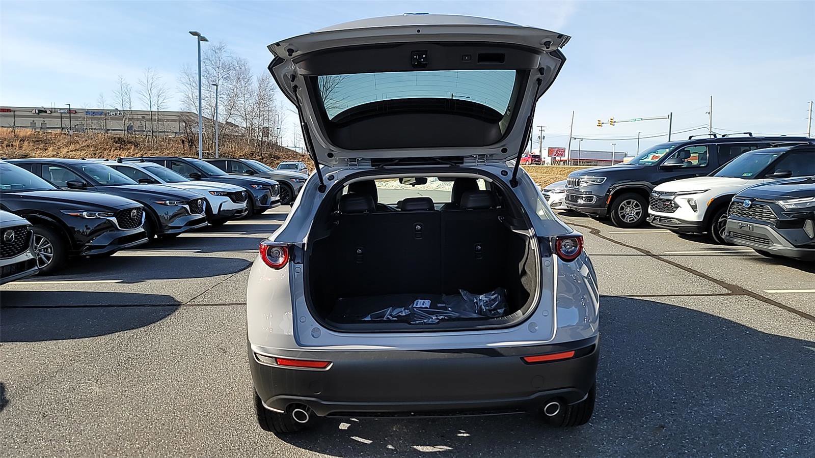 New 2025 MAZDA CX-30 AWD 2.5 S w/ Select Sport Pkg image 11