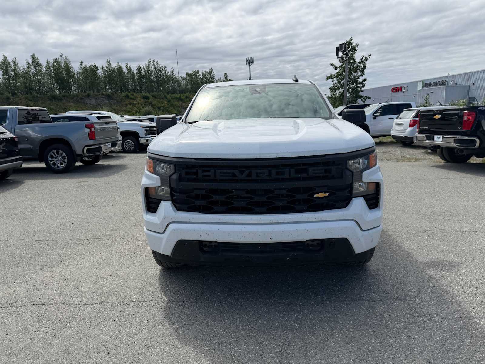 Used 2022 Chevrolet Silverado 1500 Custom AWD/4WD image 4