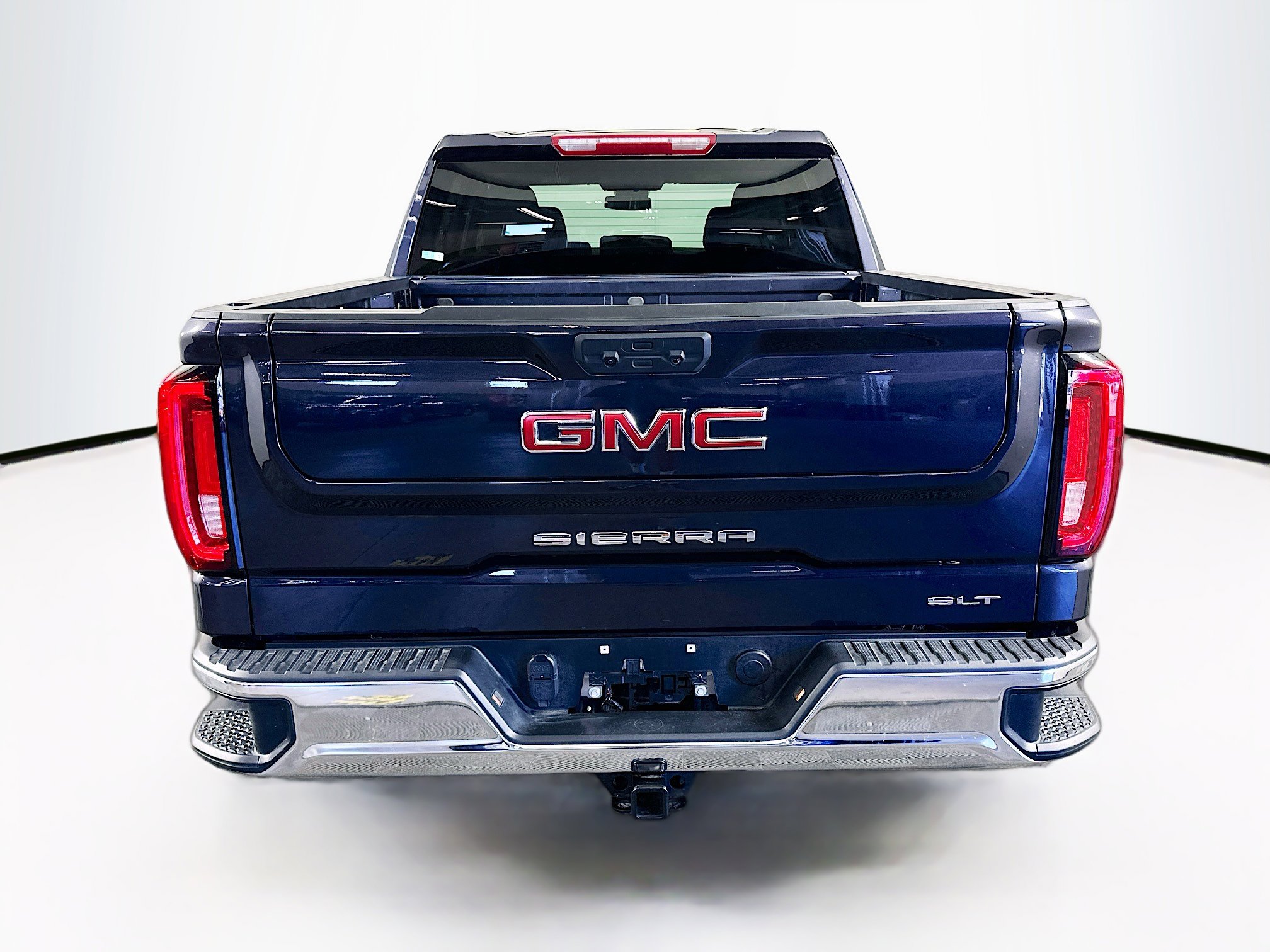 Used 2025 GMC Sierra 1500 SLT image 7