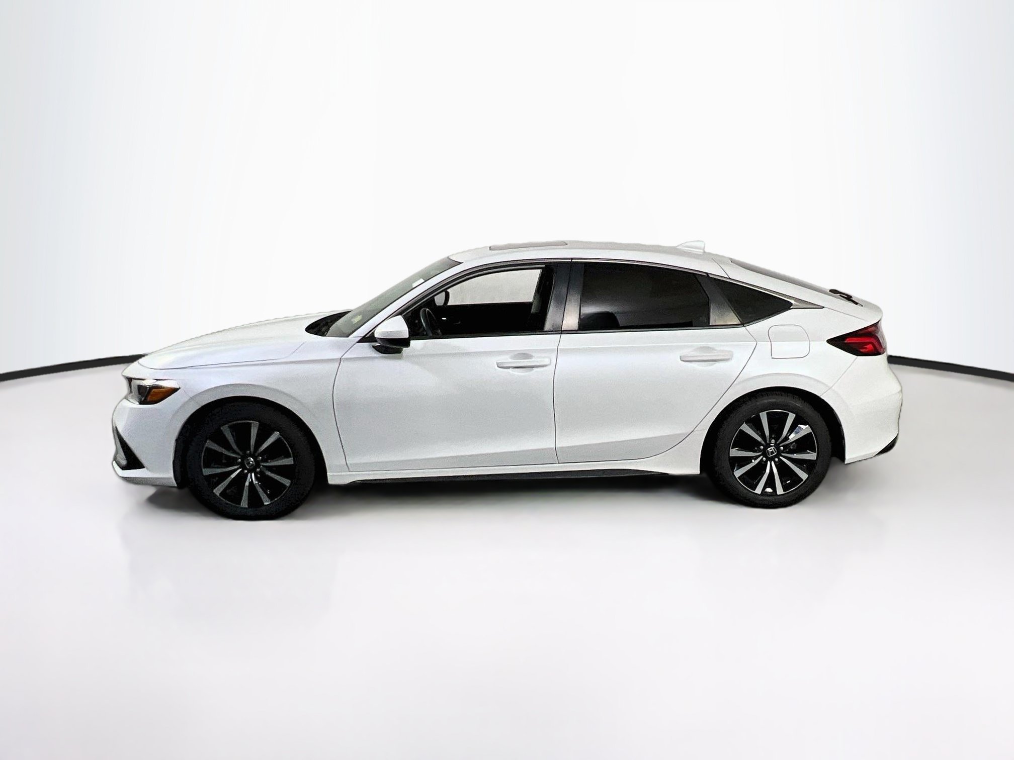 Used 2022 Honda Civic EX-L image 8