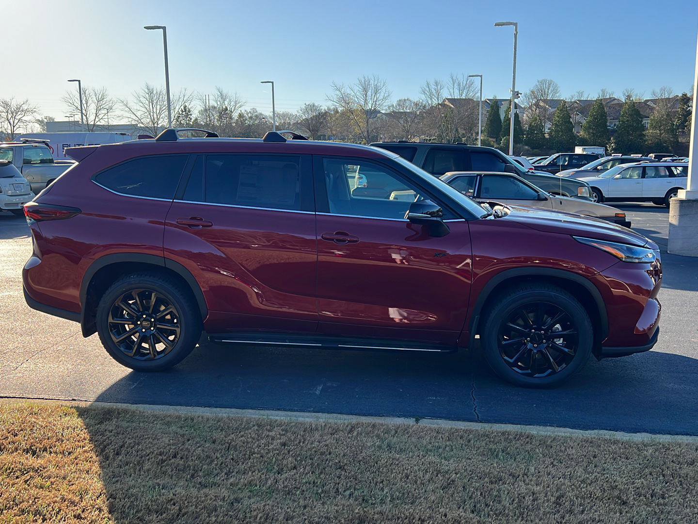 New 2026 Toyota Highlander XLE image 7