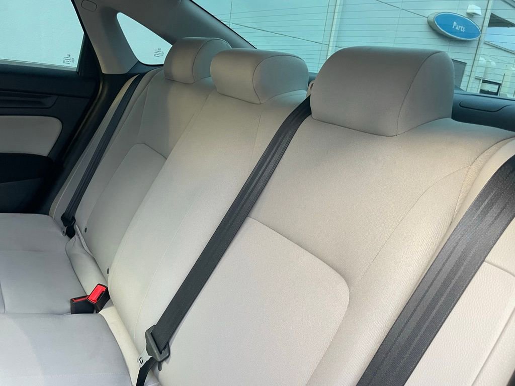 Used 2022 Honda Civic LX image 38
