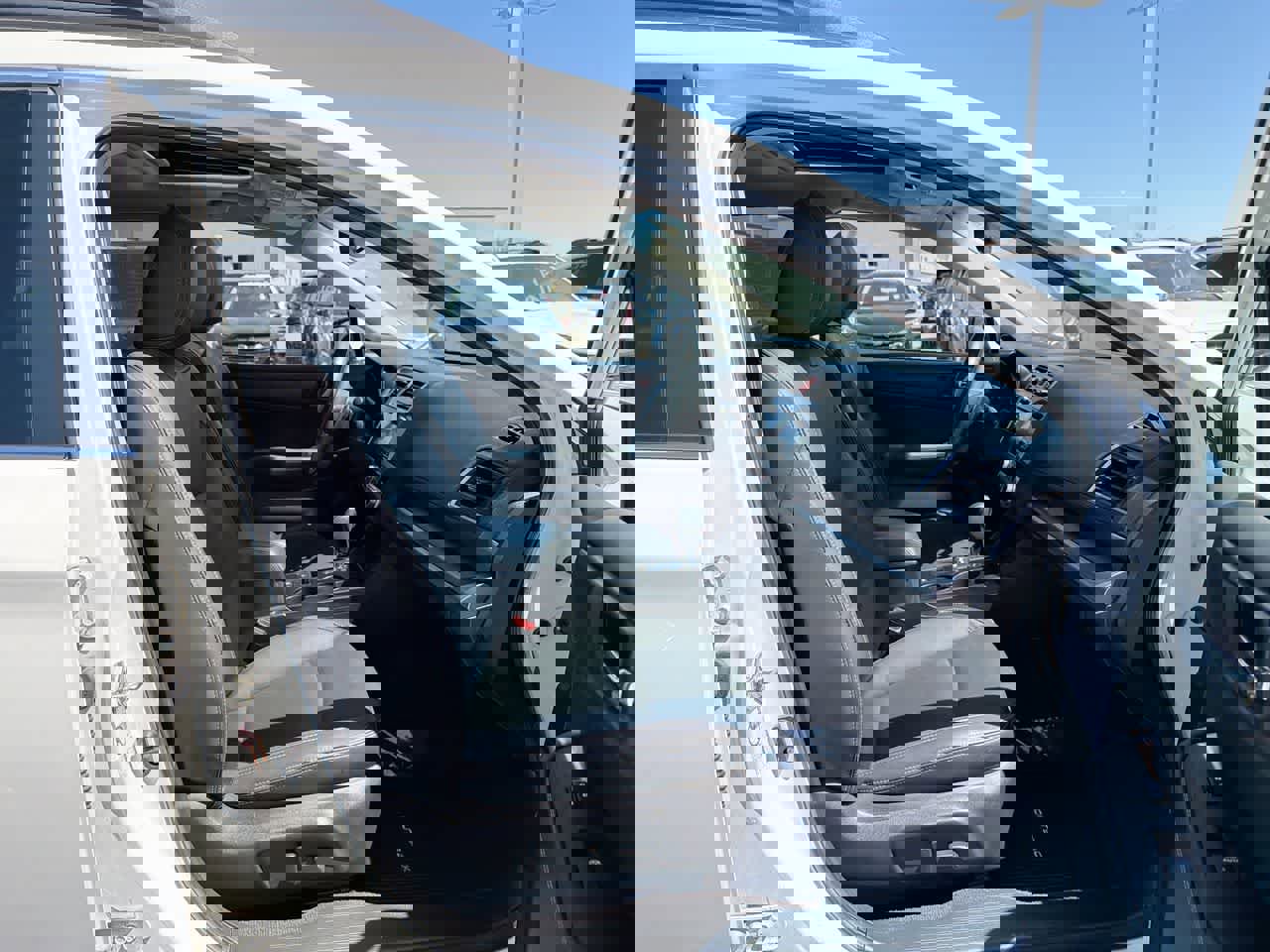 Used 2017 Subaru Outback 2.5i Limited AWD/4WD image 27