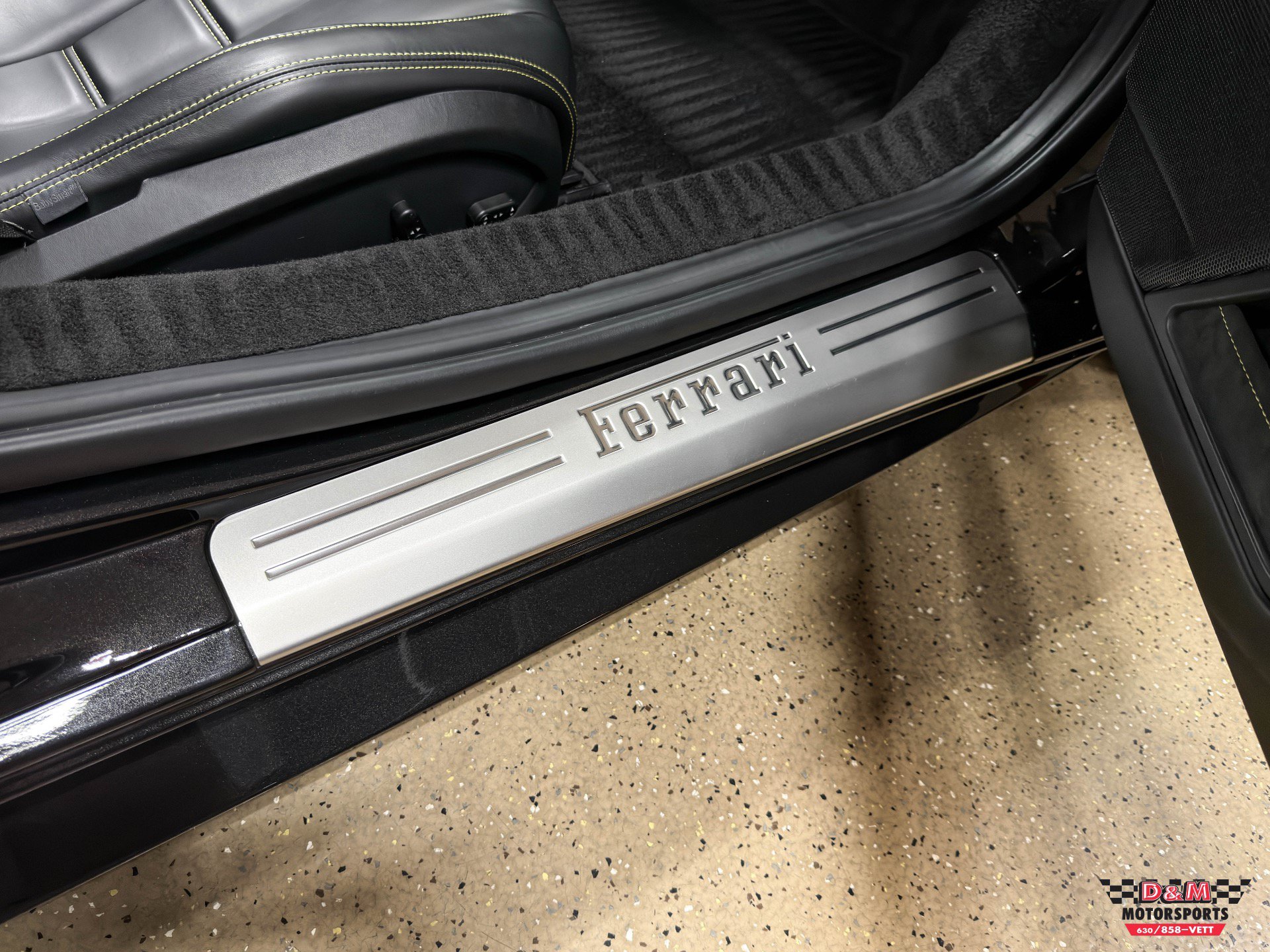 Used 2013 Ferrari 458 Spider RWD image 28