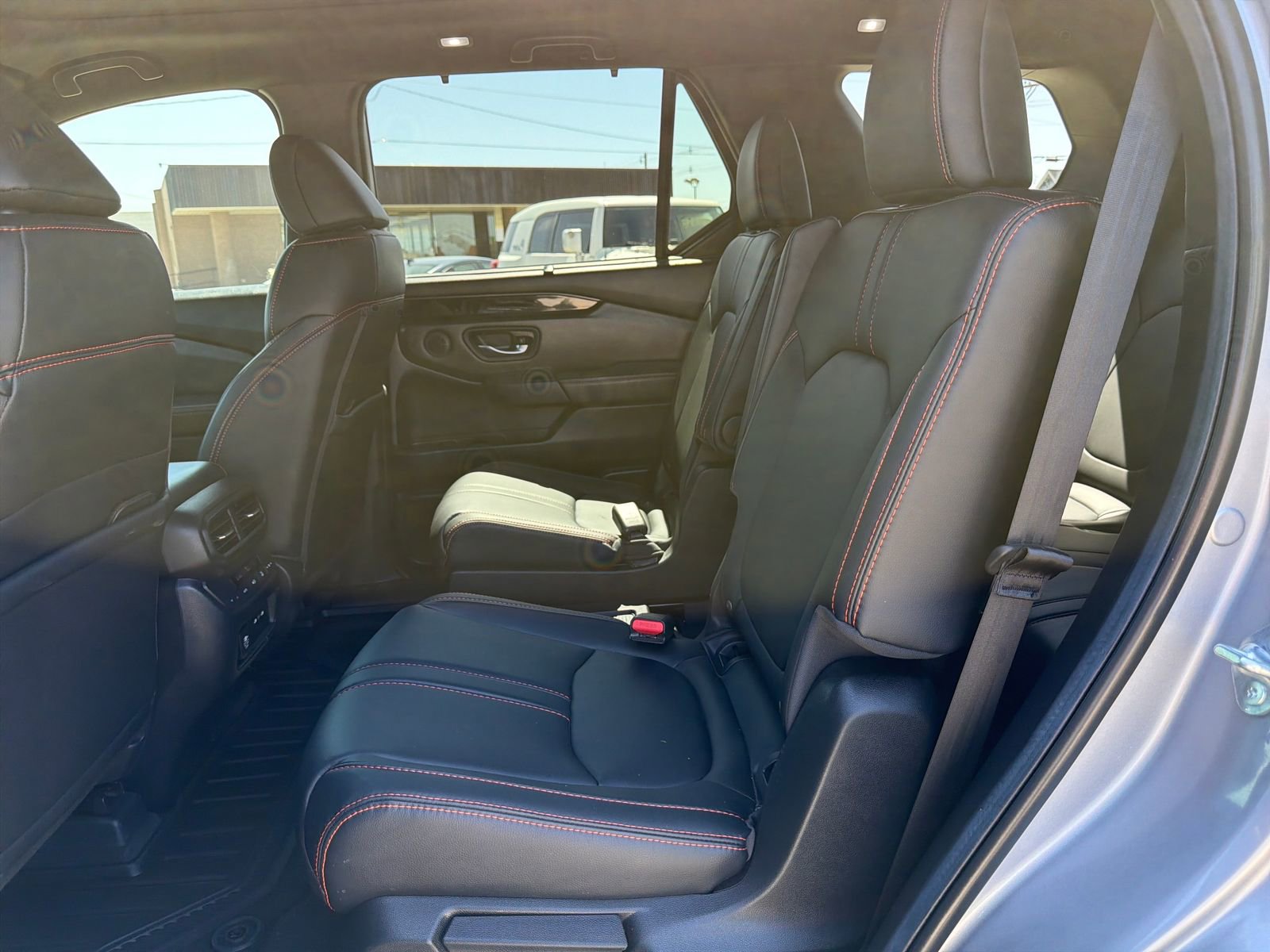 Certified 2025 Honda Pilot TrailSport image 13