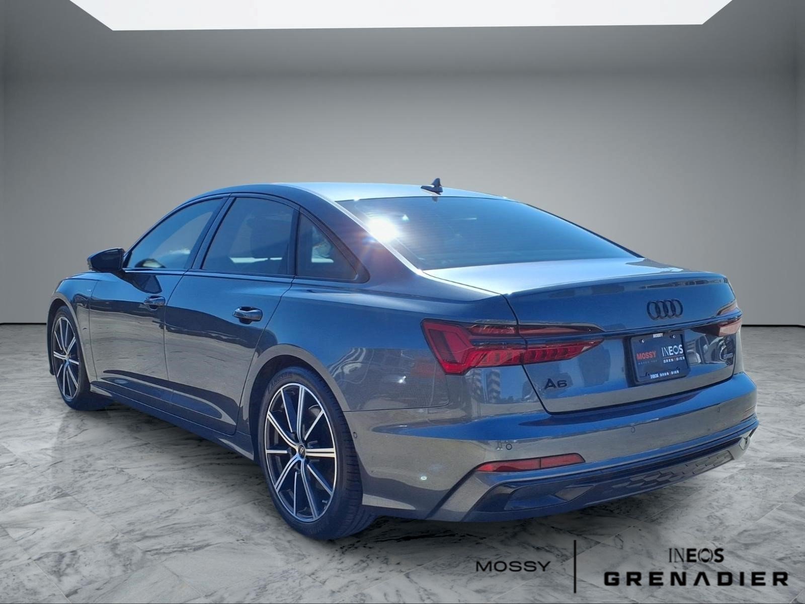 Used 2025 Audi A6 3.0T Prestige w/ Prestige Package AWD/4WD image 2
