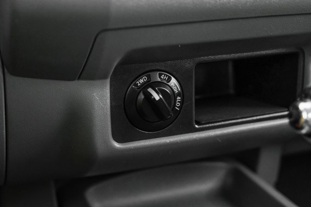 Used 2008 Nissan Frontier SE w/ SE Value Truck Pkg image 23