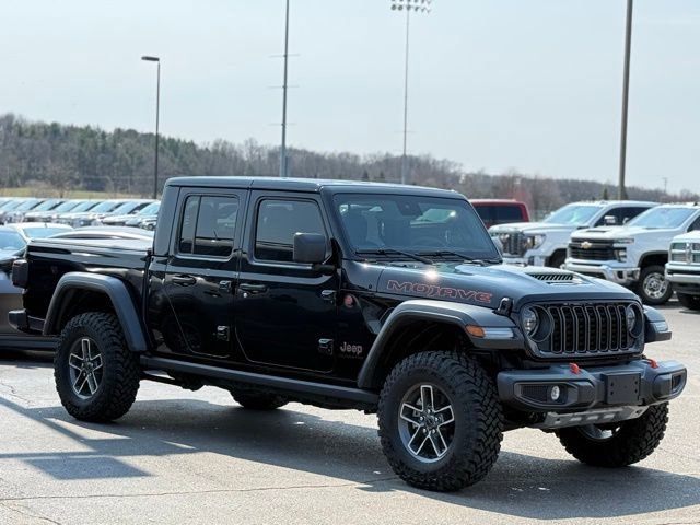 Used 2024 Jeep Gladiator Mojave w/ Convenience Group AWD/4WD image 43