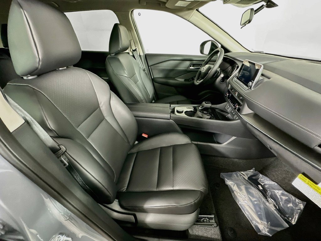 New 2027 Nissan Rogue Dark Armor AWD/4WD image 35