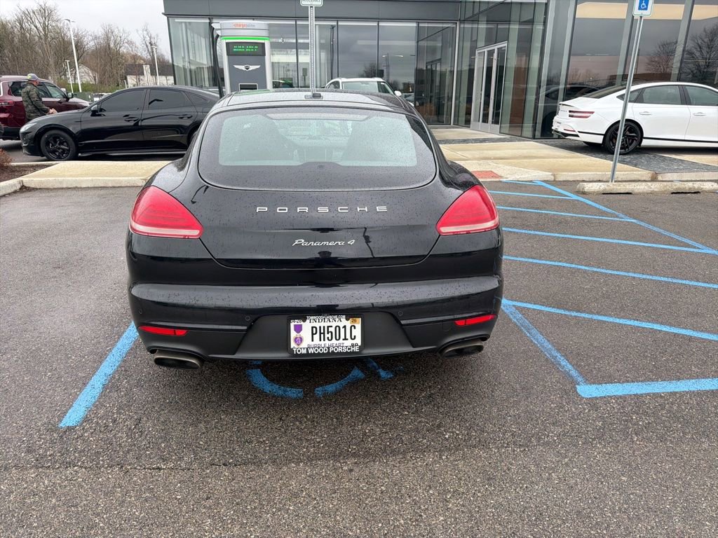 Used 2015 Porsche Panamera 4 AWD/4WD image 17