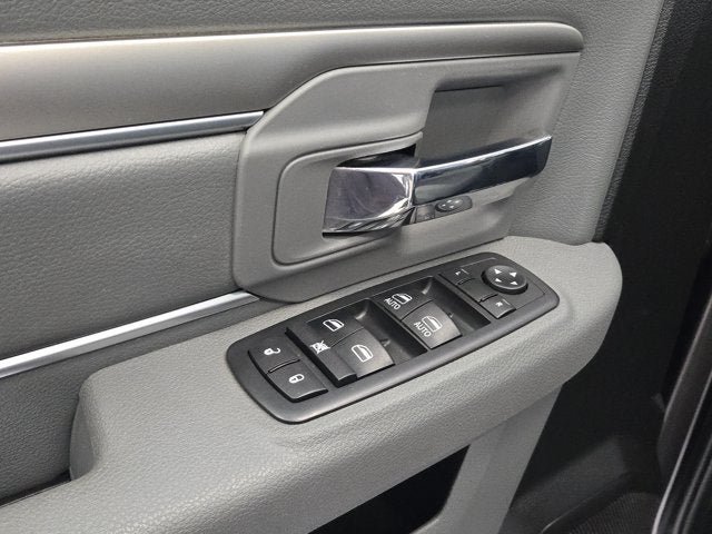 Used 2019 RAM 1500 Big Horn AWD/4WD image 18