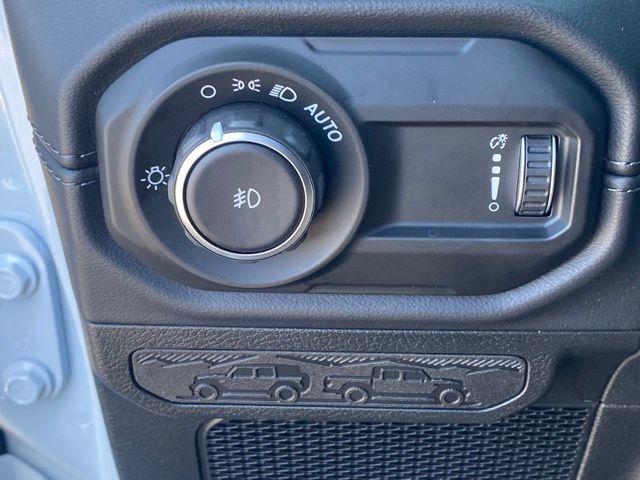 New 2025 Jeep Wrangler Sahara image 27