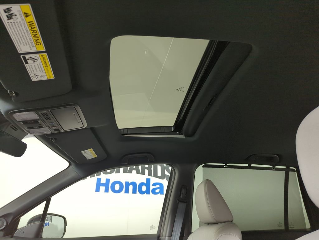 Certified 2019 Honda Passport Touring image 17