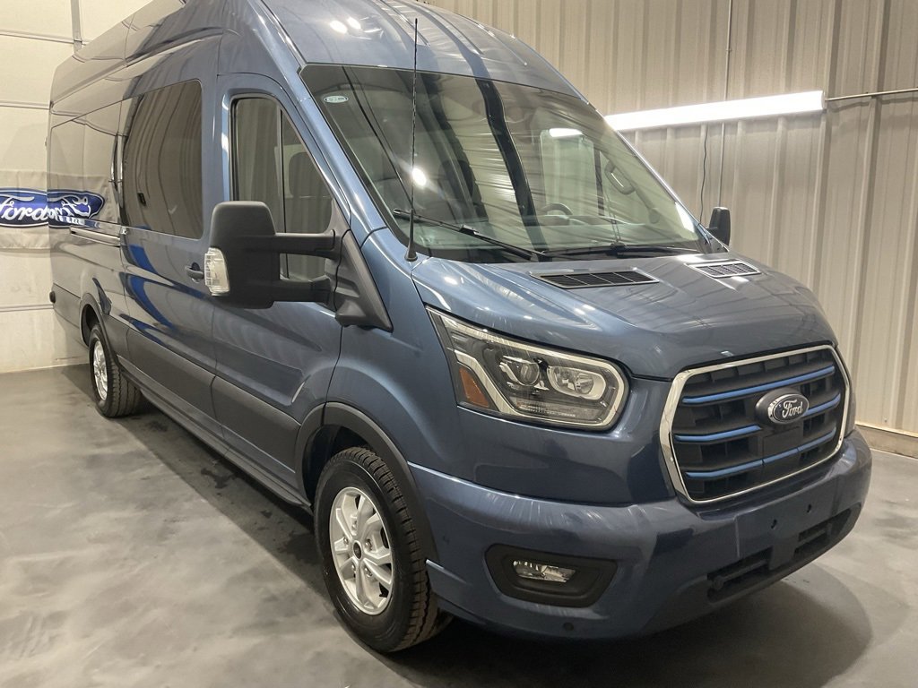 Used 2024 Ford E-Transit 148 High Roof Extended video 1