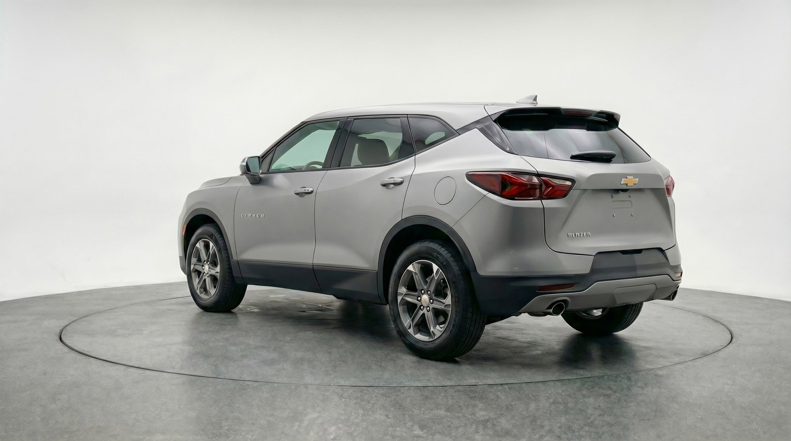 Used 2025 Chevrolet Blazer LT image 6
