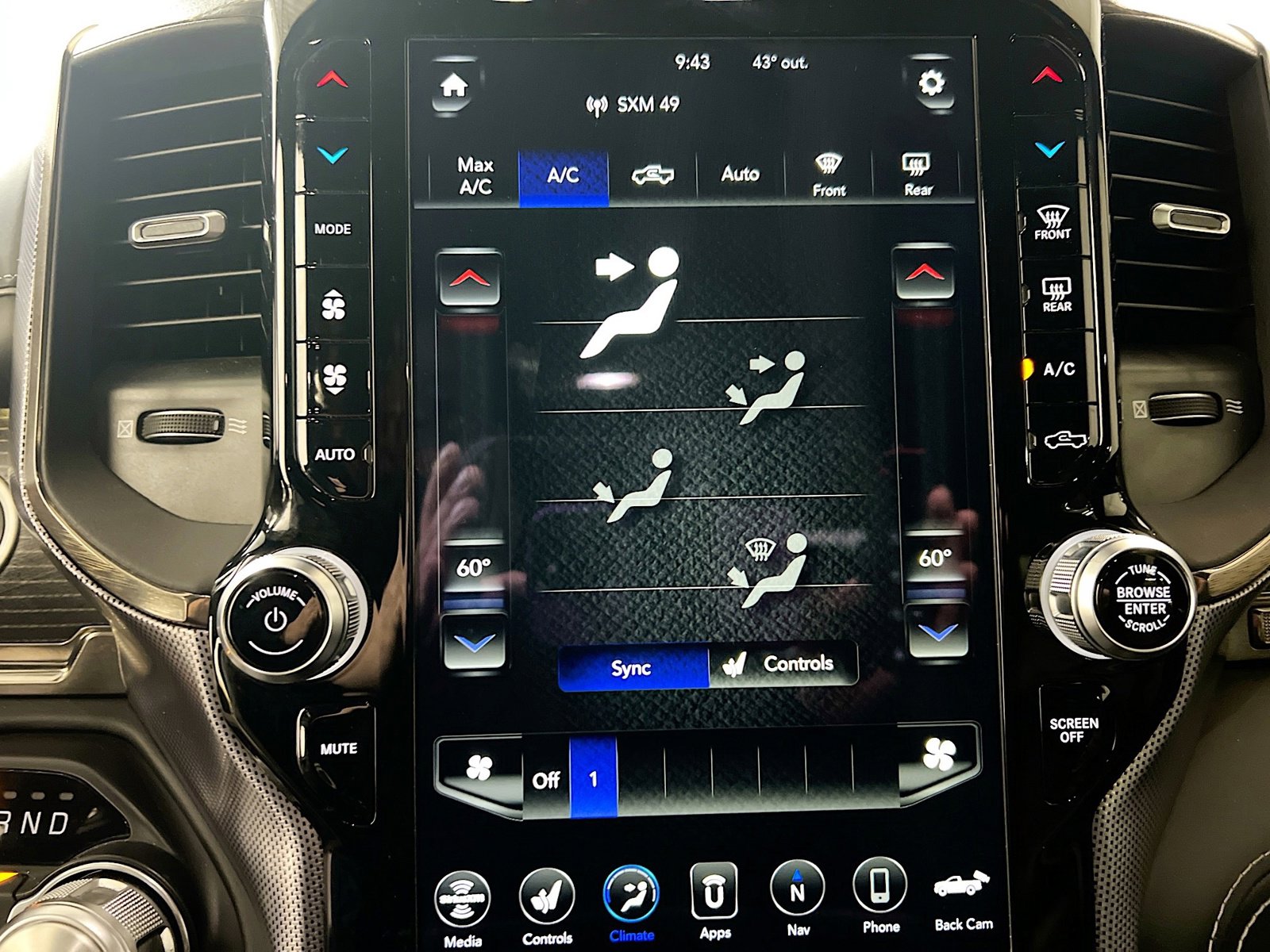 Used 2020 RAM 1500 Limited w/ Black Appearance Package image 11