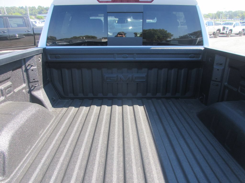 New 2026 GMC Sierra 1500 SLT w/ SLT Premium Plus Package AWD/4WD image 9