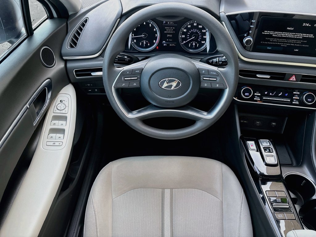 Used 2023 Hyundai Sonata SEL FWD image 10