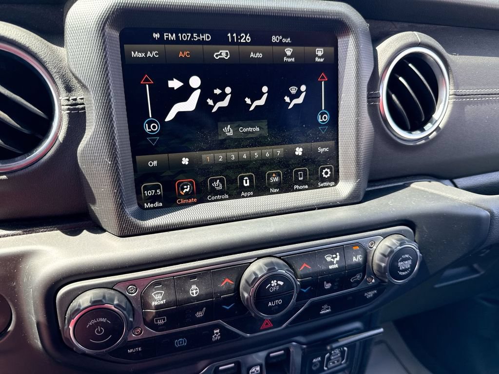 Used 2023 Jeep Wrangler Unlimited Sahara w/ Cold Weather Group AWD/4WD image 19
