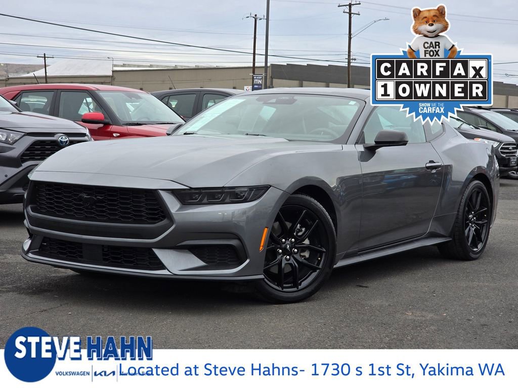 Used 2025 Ford Mustang Premium image 1