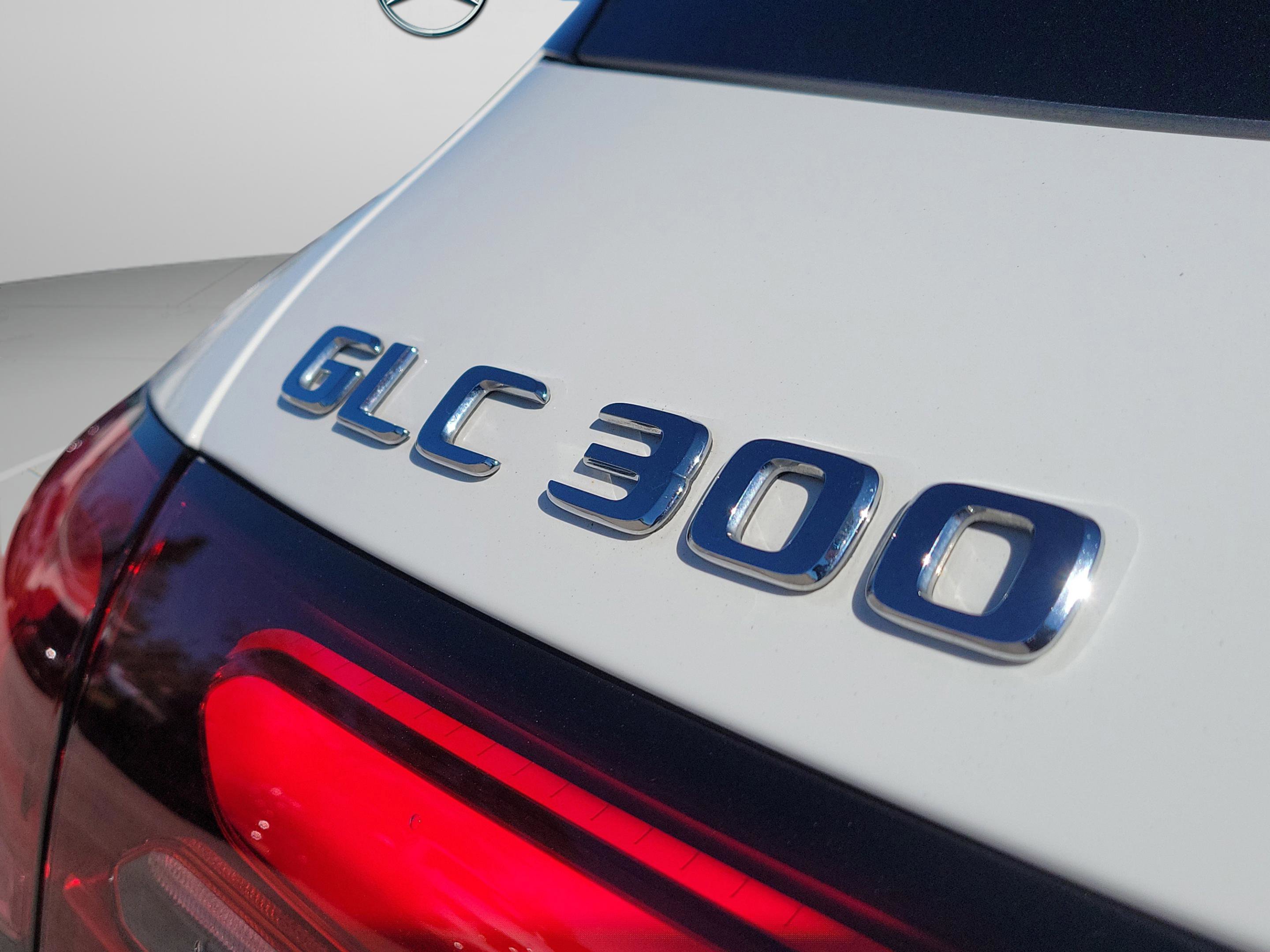 Certified 2023 Mercedes-Benz GLC 300 4MATIC image 32