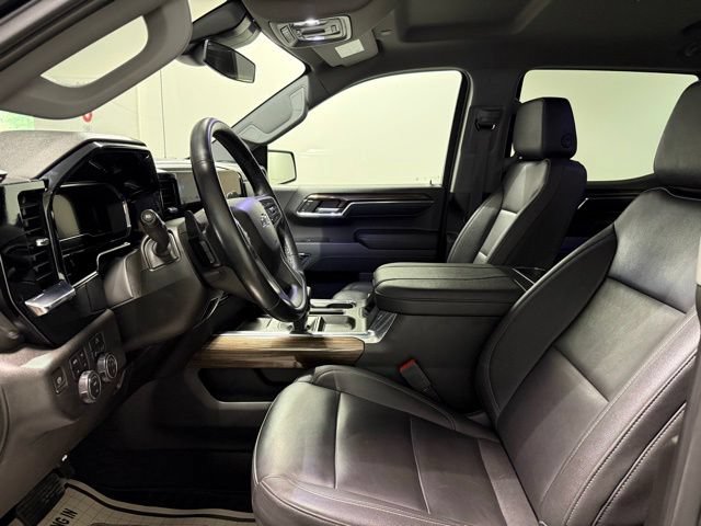 Certified 2024 Chevrolet Silverado 1500 RST w/ Convenience Package II AWD/4WD image 12