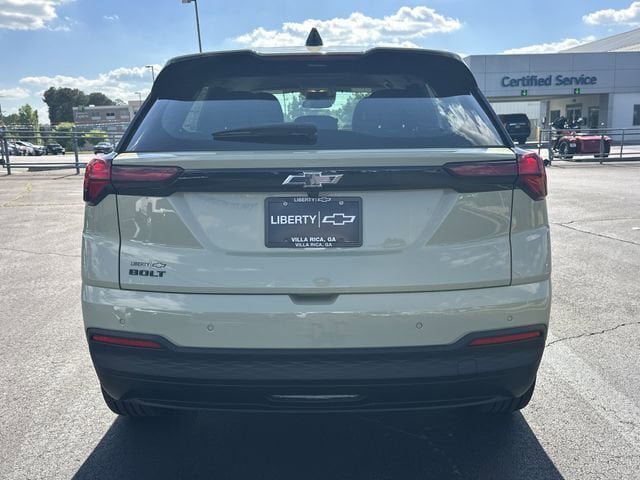 New 2027 Chevrolet Bolt LT w/ Comfort Package FWD image 6