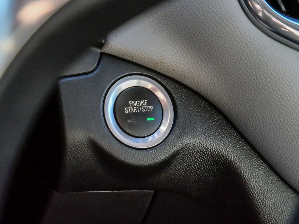 Used 2023 Chevrolet Equinox LS w/ LS Convenience Package image 28