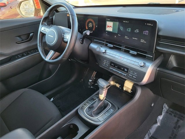 Used 2024 Hyundai Kona SEL image 11