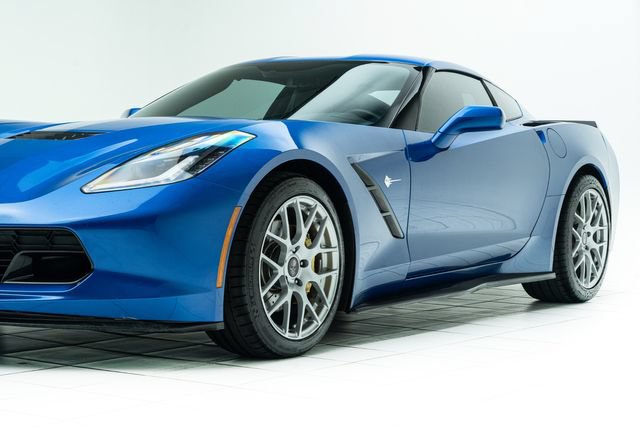 Used 2014 Chevrolet Corvette Stingray Coupe RWD image 9