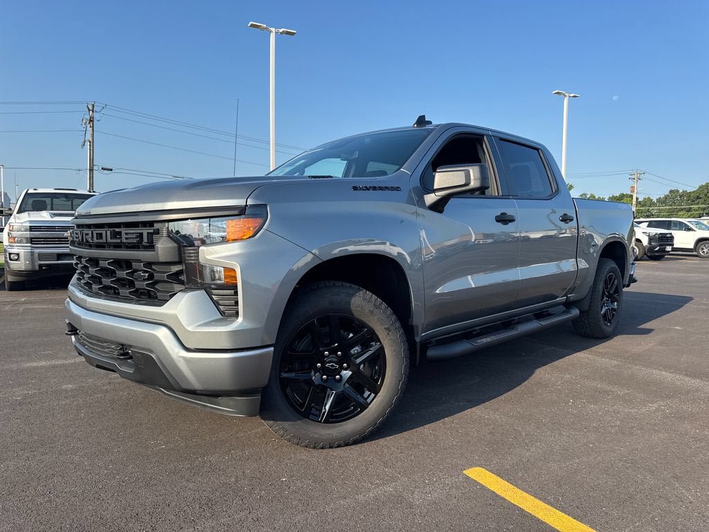 New 2026 Chevrolet Silverado 1500 Custom w/ Turbomax Blackout Package