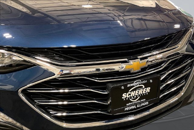 Used 2021 Chevrolet Malibu LT FWD image 28