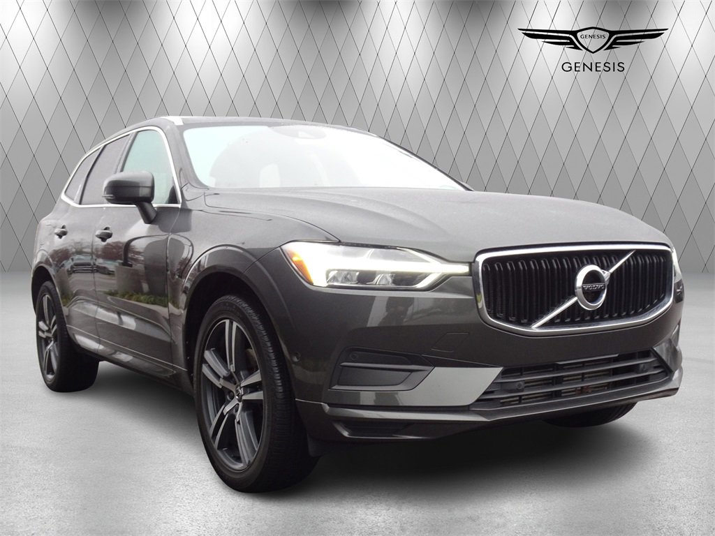 Used 2019 Volvo XC60 T5 Momentum w/ Multimedia Package image 6