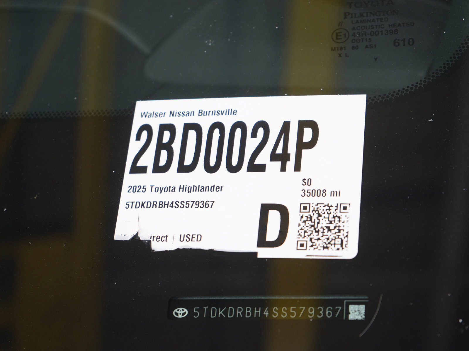 Used 2025 Toyota Highlander XSE AWD/4WD image 32