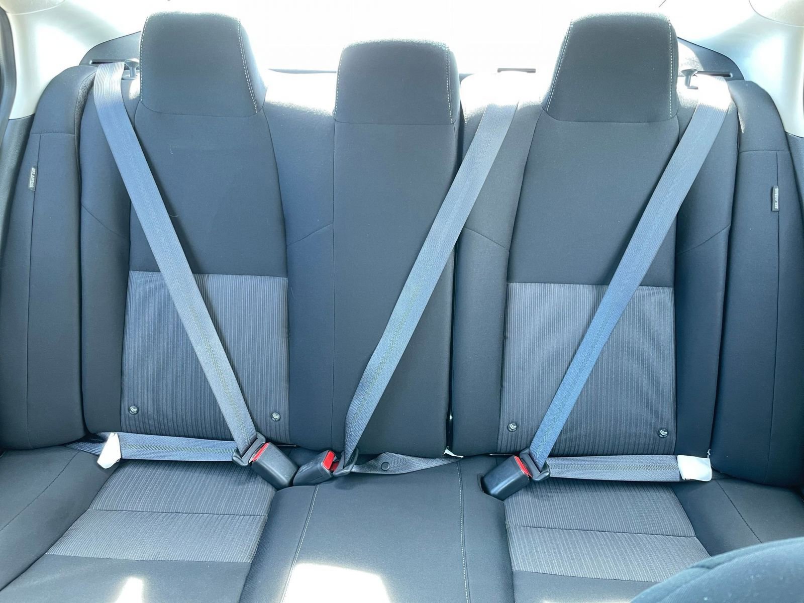 Used 2025 Nissan Sentra SV image 37