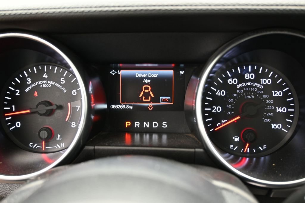 Used 2019 Ford Mustang Premium RWD image 20
