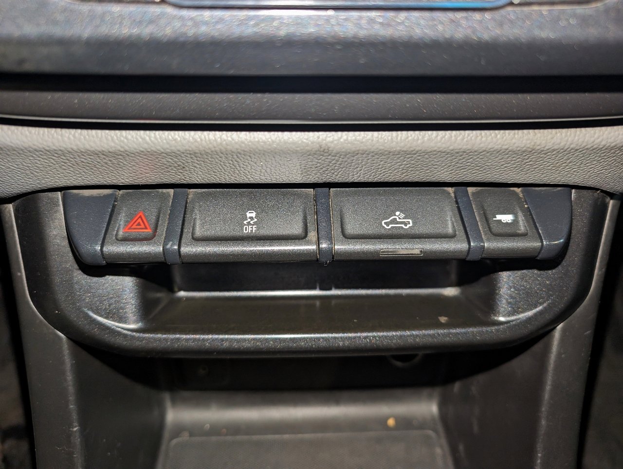 Used 2016 Chevrolet Colorado W/T w/ WT Convenience Package image 40