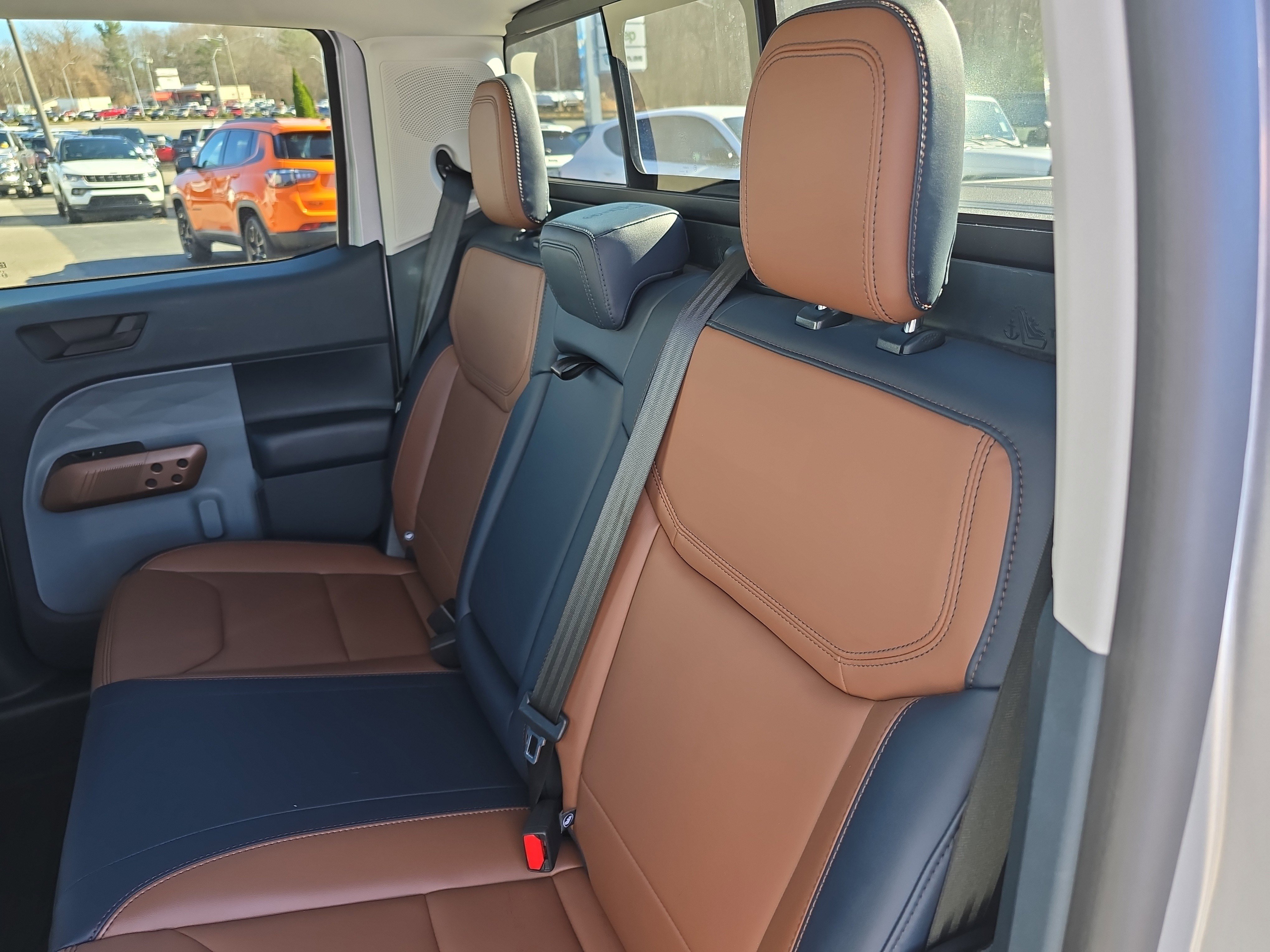 Used 2024 Ford Maverick Lariat w/ FX4 Off-Road Package image 15