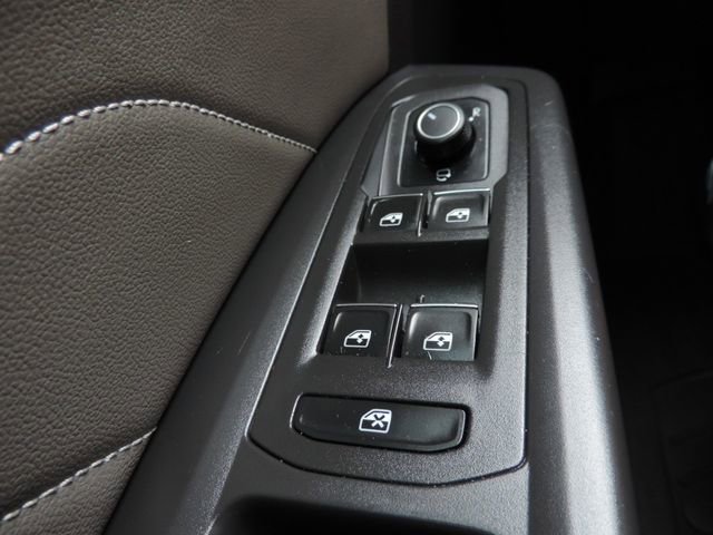 Used 2022 Volkswagen Atlas Cross Sport SEL Premium R-Line AWD/4WD image 30