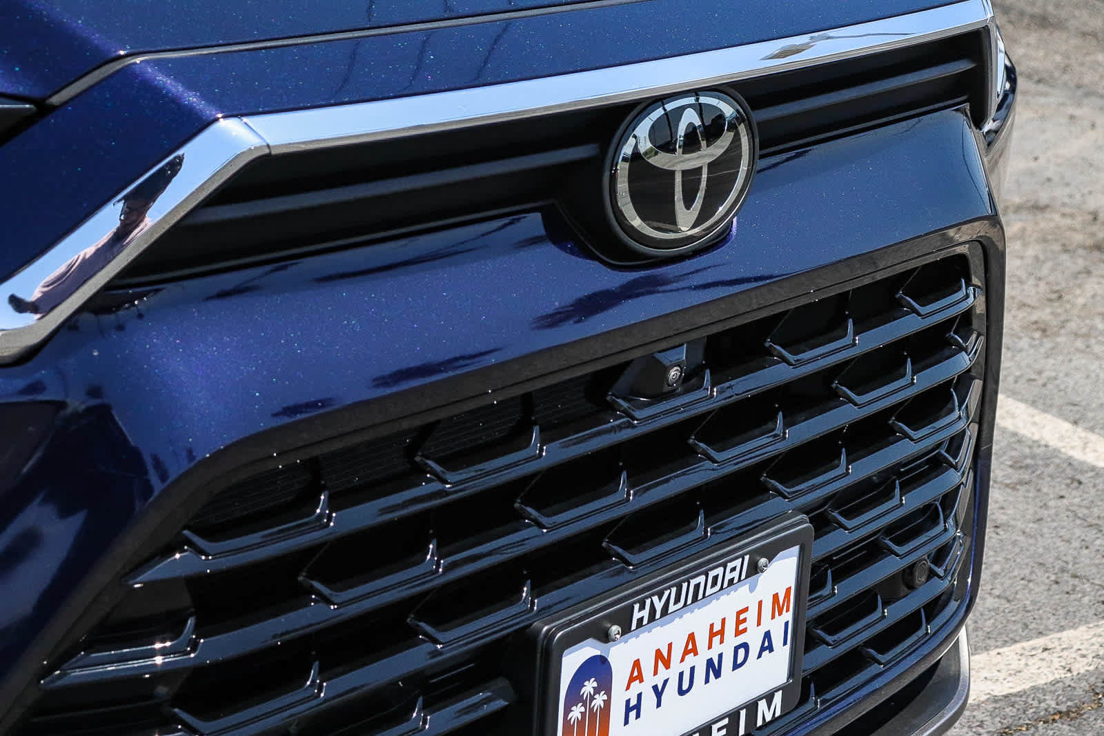 Used 2024 Toyota Grand Highlander AWD image 6