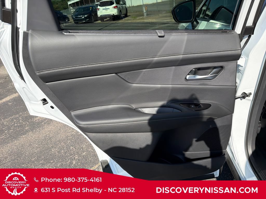 New 2026 Nissan Murano Platinum w/ Cargo Package AWD/4WD image 31