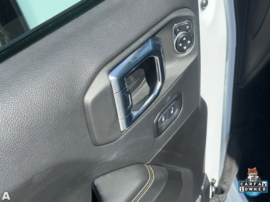 Certified 2025 Jeep Wrangler Unlimited Sahara AWD/4WD image 29