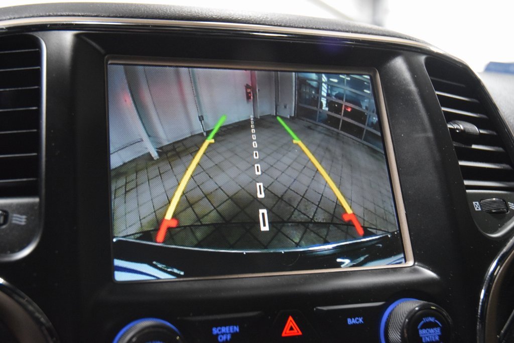 Used 2017 Jeep Grand Cherokee Limited image 52