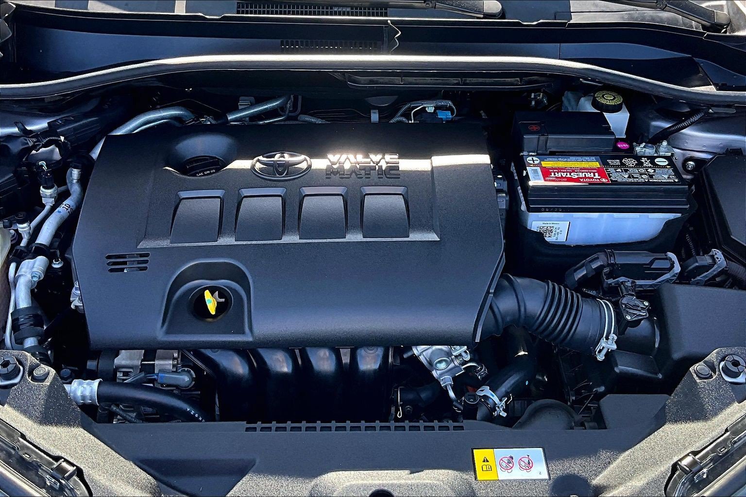 Used 2018 Toyota C-HR XLE FWD image 9