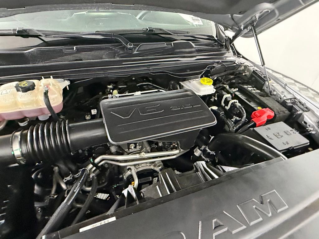 Used 2025 RAM 1500 Big Horn image 34