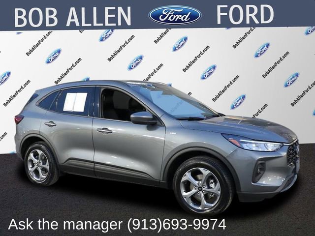 Used 2025 Ford Escape ST-Line Select image 1