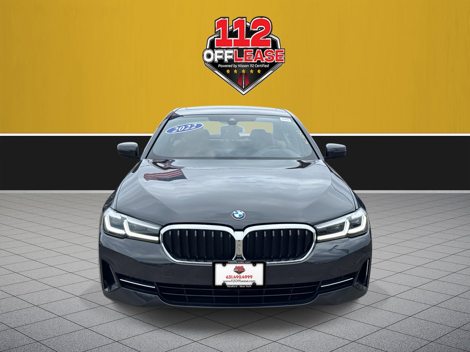 Used 2022 BMW 530i xDrive w/ Premium Package image 2
